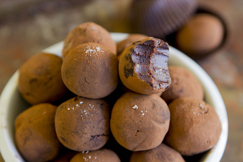 Salted caramel and whisky infused chocolate truffles. Bound to please just about anyone! #hotchocolatehits #chocolate 