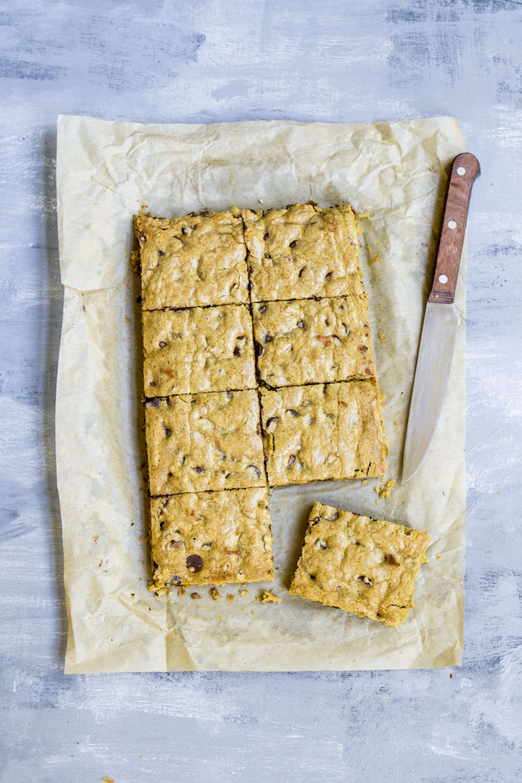 Brown Butter Bourbon Blondies: A blonde version of everyone's favorite brownie with a twist. 