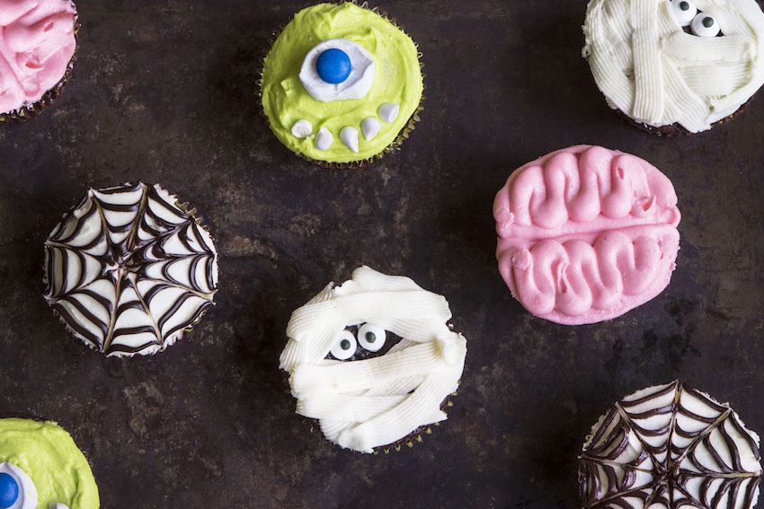 Easy Halloween Cupcakes- 4 spooktacular ways