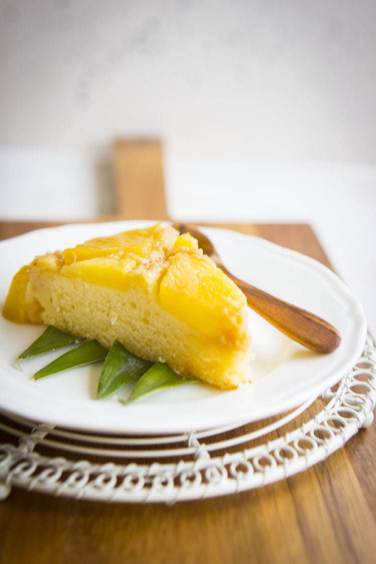 The best pineapple upside-down cake recipe. #hotchocolatehits 